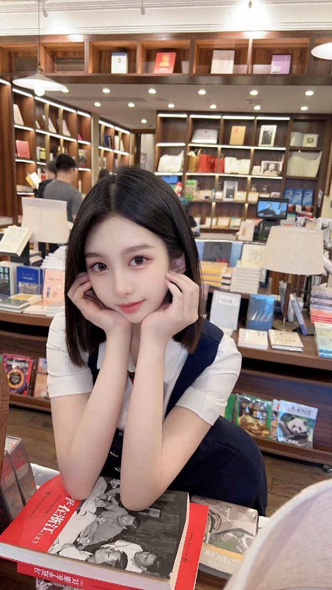 Robertqiubite's tweet photo. #上海 声音甜美 皮肤雪白无疤痕
性格温柔 最佳女友款👩
- 筷子腿 腰臀13超级好 技巧多多
-🉑️kiss 69 全面配合

#萝莉 #御姐 #福利妓 #校花 #公交车 #约炮 #线下 #调教 #二次元 #制服 #外围 #cosplay #二次元线下 #模特 #cos #土豪 https://t.co/b6qLTg1WSx