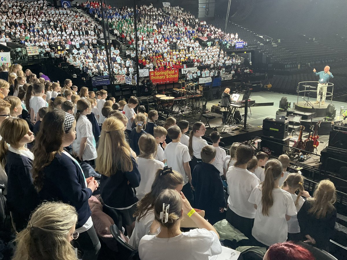 Arrived safely ! We have amazing seats right in front of the stage.