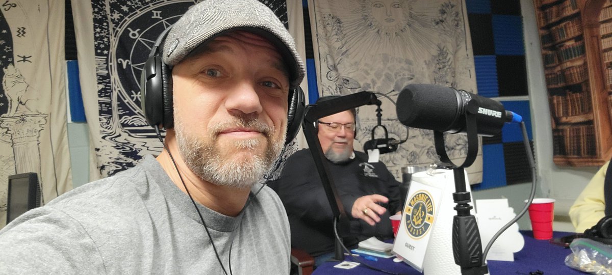 bobblehdgeorge's tweet photo. Last night we had the honor of being guests on @masoniclite
What an amazing opportunity. The episode drops on on Monday! @pagrandlodge #education #freemasons #freemasonry #makinghistoryfun https://t.co/gUMUKPPBmY