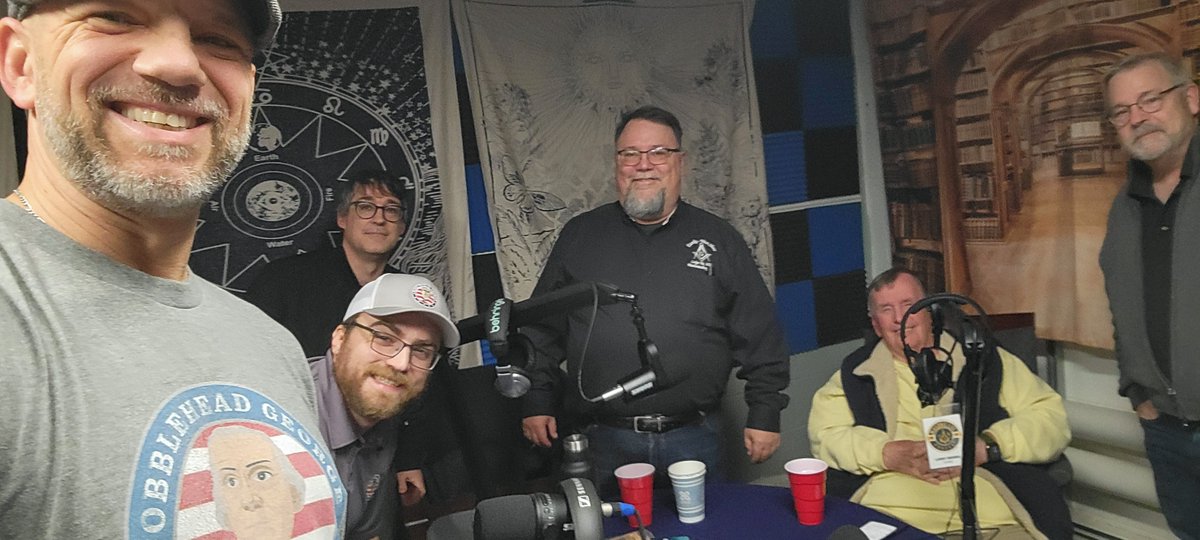 bobblehdgeorge's tweet photo. Last night we had the honor of being guests on @masoniclite
What an amazing opportunity. The episode drops on on Monday! @pagrandlodge #education #freemasons #freemasonry #makinghistoryfun https://t.co/gUMUKPPBmY