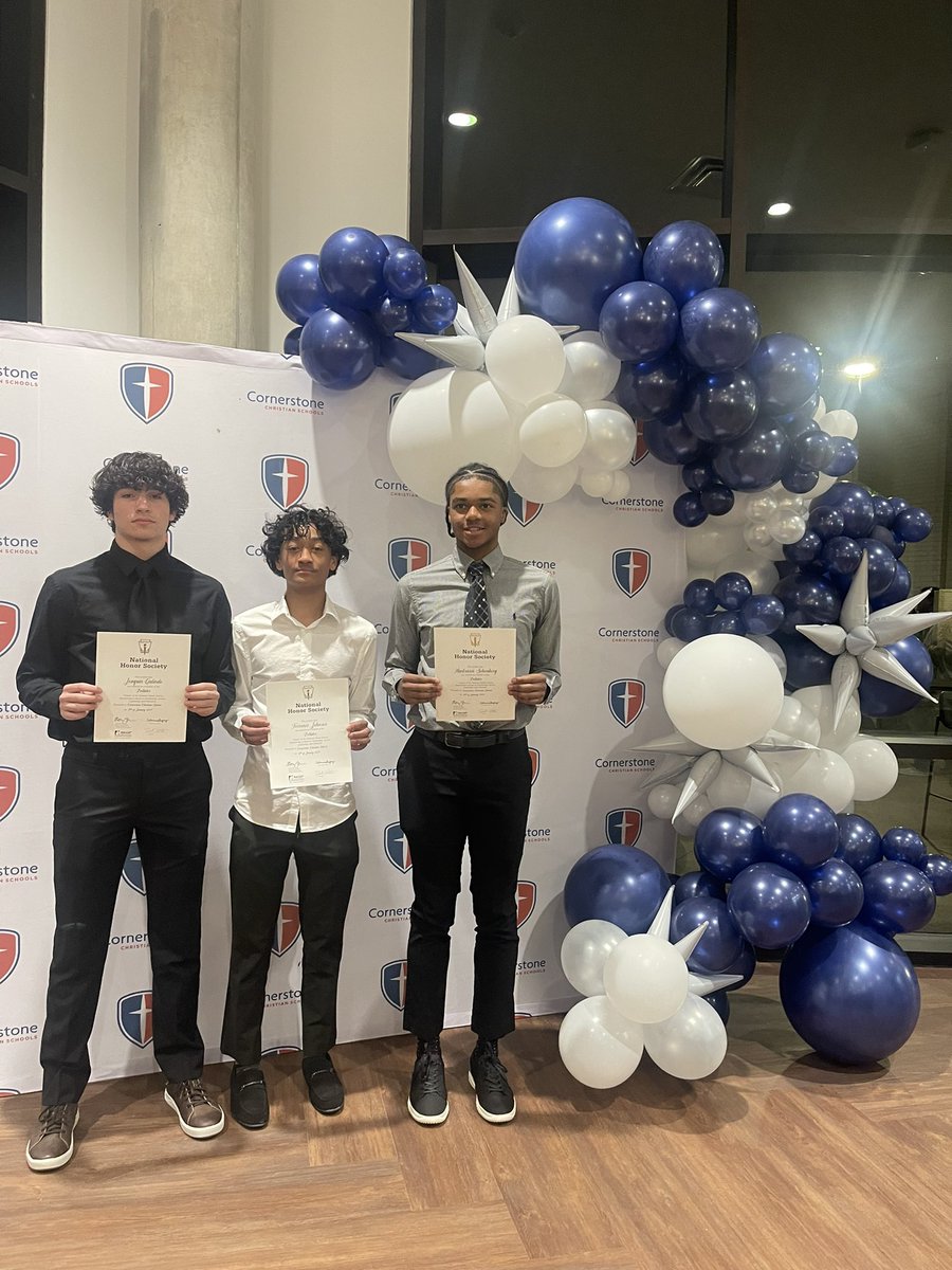 Got inducted into the National Honors Society last night!
<a href="/hooper_jq/">joaquin galindo</a>