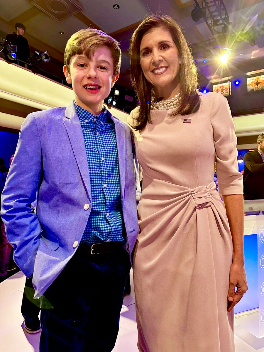 raycoletv's tweet photo. It was fun attending last night’s @GOP debate @DrakeUniversity with grandson, @JCL121212. Afterwards he met @NikkiHaley (&amp; got a little face time himself!). Four years ago Jackson joined me in New Hampshire for a @DNC debate where he met a future president. Could it happen again? https://t.co/flFRohHxKp