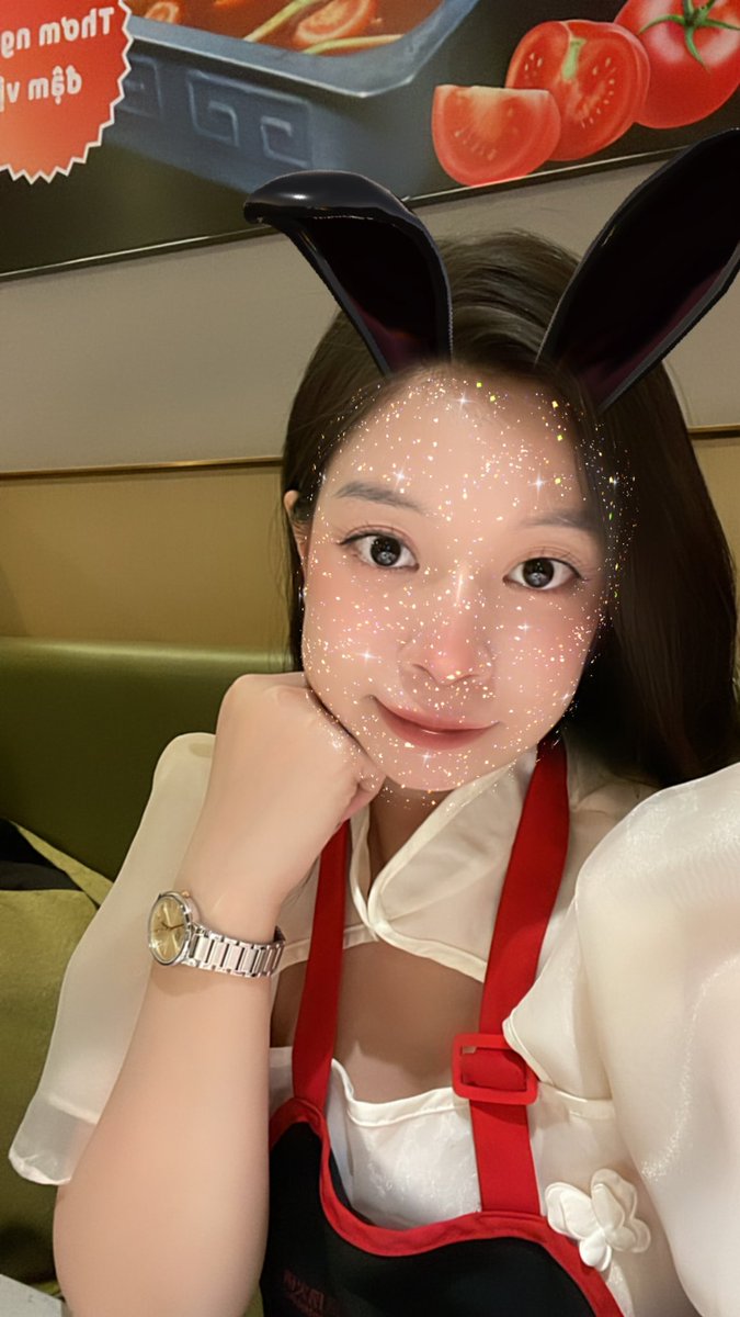 helly_tlth's tweet photo. Tháng mới may mắn tài lộc 🙏🏻🙏🏻🙏🏻

Cầu cho mưa thuận gió hoà, cầu cho bản mệnh gia đình bình an 🍀🍀🍀 https://t.co/hqLHjb2fT2
