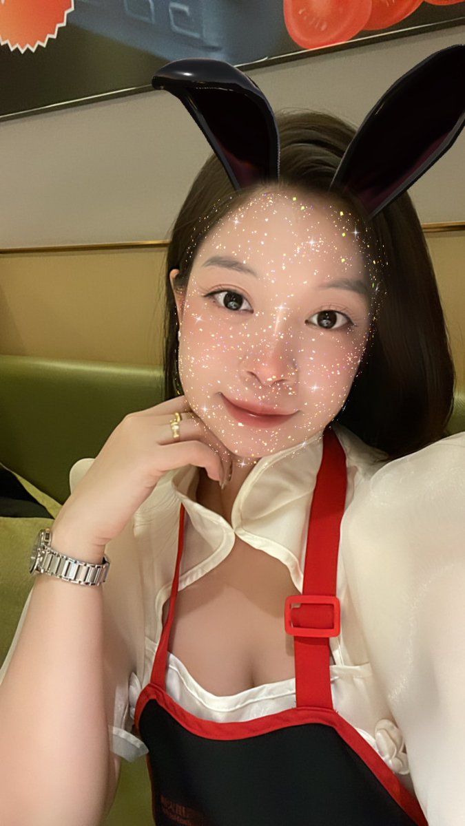 helly_tlth's tweet photo. Tháng mới may mắn tài lộc 🙏🏻🙏🏻🙏🏻

Cầu cho mưa thuận gió hoà, cầu cho bản mệnh gia đình bình an 🍀🍀🍀 https://t.co/hqLHjb2fT2