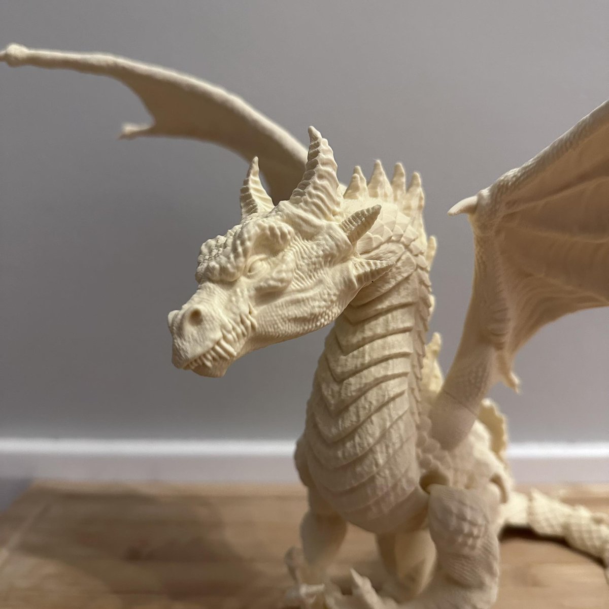 Creality3dP's tweet photo. 📢 #GIVEAWAY, show your DRAGON printing
📅 Date: 2-26 Jan.
------------------------------------------------------------
Today's showcase is from Kamil Borowy(https://t.co/6ph8ZmoMgX)
Printer: K1
🔎To Enter
✅Print dragon-themed models & showcase your own designs.
Or, print the dragon models we provide.
Get the free STL dragon model files here
👉 https://t.co/hQQ1FI3b44
Or, Free model print with the designer claimed.
✅ Tag us and use #creality3dragon
🎁Prizes!!!
🥇HALOT-MAGE PRO ( 599$ ) x1
🥈HALOT-MAGE ( 379$ ) x1
🥉UW-02 ( 219$ ) x1
🧡4-8th: LCD 8K High Precision UV Curable Resin 1kg & CHITUBOX PRO member for one month
🧡Participant Gifts
#creality #resinprinting #3dprinting #3dmodel #halotmagepro #3dprinter #dragon
