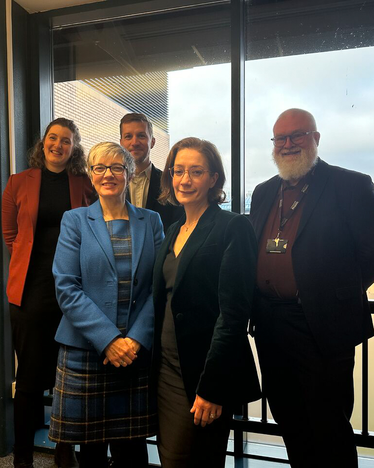Coventry University (@covcampus) on Twitter photo We were delighted to welcome <a href="/viviennestern/">vivienne stern</a>, Chief Executive of <a href="/UniversitiesUK/">Universities UK</a>, Stephanie Harris, Director of Strategy, Insight and Member Engagement, and Ed Castell, Strategy and Insight Advisor, to campus yesterday to explore our state-of-the-art facilities.
At Coventry We were delighted to welcome <a href="/viviennestern/">vivienne stern</a>, Chief Executive of <a href="/UniversitiesUK/">Universities UK</a>, Stephanie Harris, Director of Strategy, Insight and Member Engagement, and Ed Castell, Strategy and Insight Advisor, to campus yesterday to explore our state-of-the-art facilities.
At Coventry