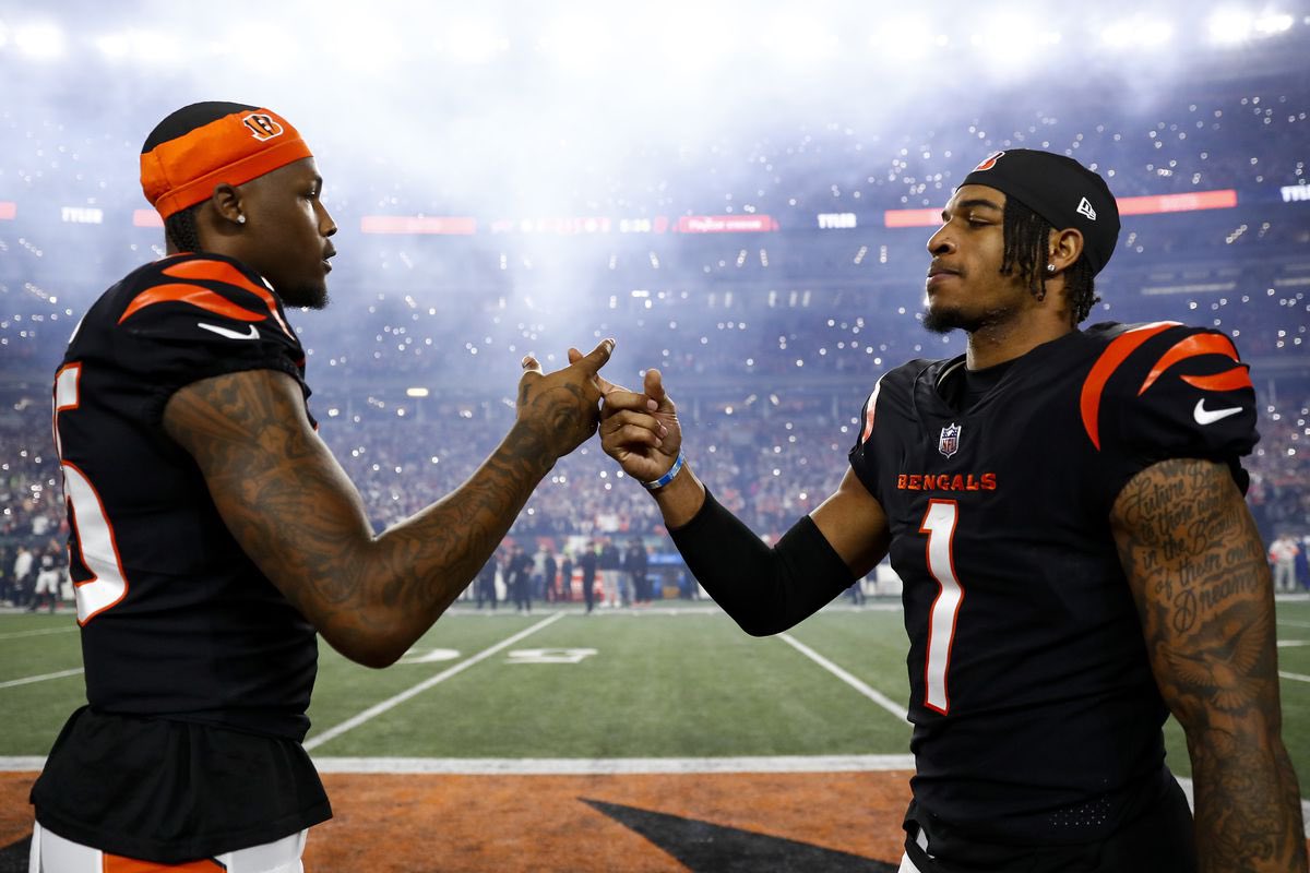 bengalsgraphic5's tweet photo. Gotta keep them together https://t.co/fczncAcit0