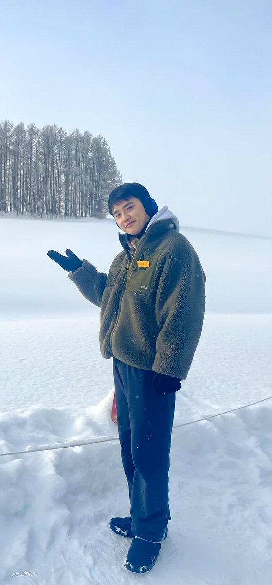 stickyloves's tweet photo. HAPPY BIRTHDAY KYUNGSOO!
to this day I would like to thank you for being there &amp; survive. thank you for always making amazing works and totality. I can't describe it but I'm lucky to know you, happy to know a handsome man by the name of doh kyung soo🤍 
#WinterStarKyungsooDay https://t.co/lP34Drn7gV