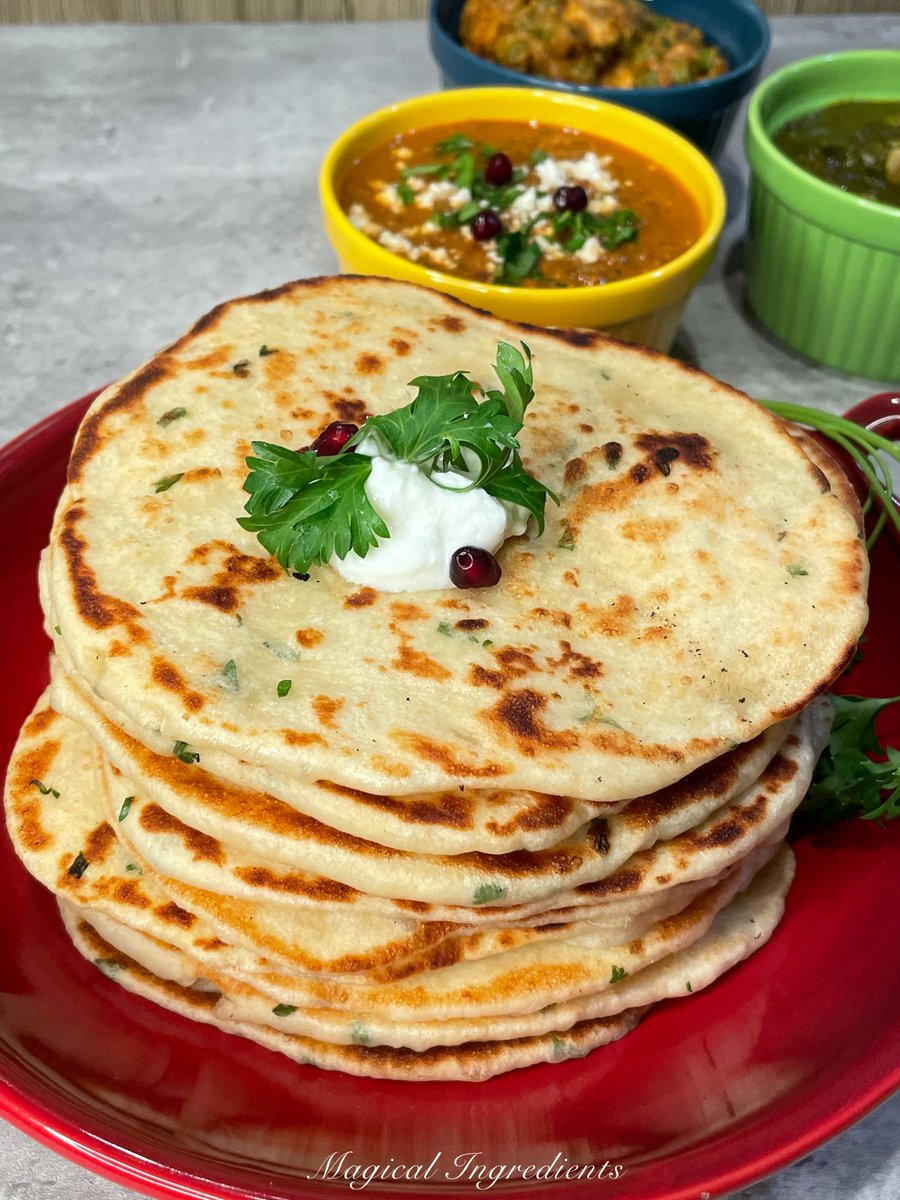 magicalingrdnts's tweet photo. Try this Turkish #Bazlama! They are very soft and #flavorful #flatbreads that are easy to make. Serve them with soups, stews, or dips. #appetizer #mediterraneanbreads #breadbakers #bread https://t.co/ovsKnPWqoC https://t.co/zx5P7zDNmr
