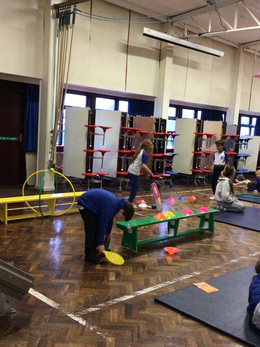 MrsWilliamsWWPA's tweet photo. We’ve had a fantastic session with @BTGymnastics. We’re super excited for next week 🤸🏼‍♀️🤸🏽‍♂️ https://t.co/oPIhUVx5tf