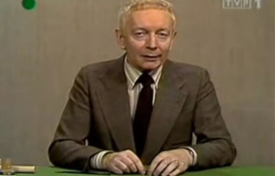 Dzisiaj pokażę Państwu jak sobie zrobić narodowe ułaskawienie dwuetapowe.
Będziemy potrzebowali do tego karton, patyki, płaczącą żonę i pacynkę.