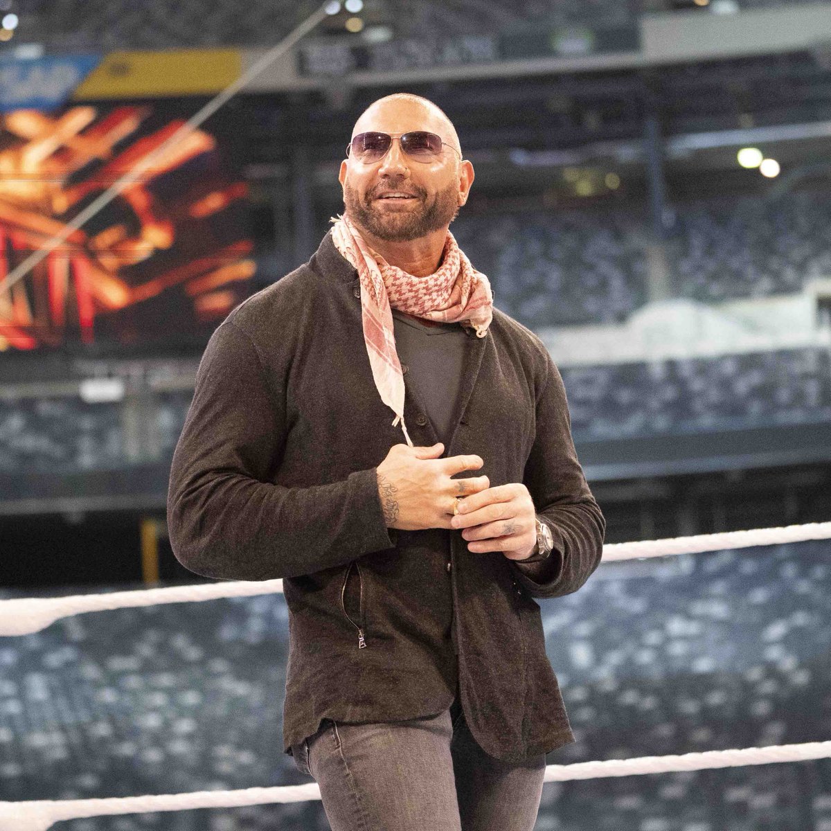 🏆 2-time WWE Champion
🌎 4-time World Heavyweight Champion
🎥 Box Office Champion
👉 2-time #RoyalRumble match winner
🤝 4-time Tag Team Champion
🐶 Rescuer of dogs

Happy birthday to the impeccably dressed legend himself, <a href="/DaveBautista/">ba✝️is✝️a</a>!