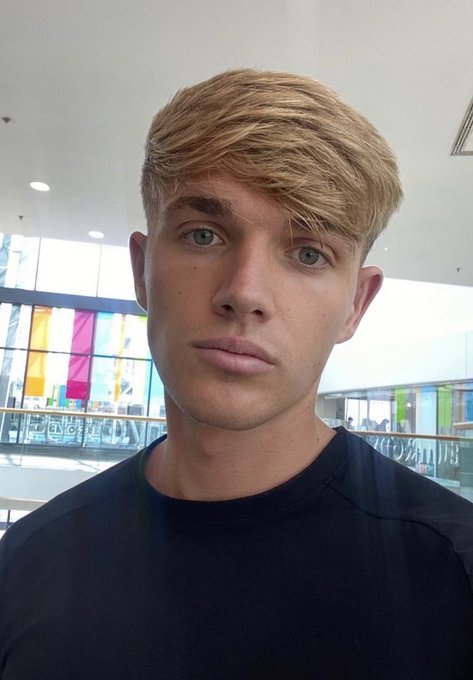 Cream on my face daddy 🥹 https://t.co/khd0BW5vdS