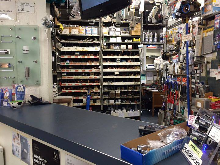 johngoslett's tweet photo. Our sales team are available via both phone and email, sales@johngoslett.co.uk Call 020 8969 3466 or visit our London Showroom with Trade Counter, We are happy to help 🙂 #Plumbers #London #Sales #PlumbersMerchant #TradeCounter #bathroomshowroom #bathroomideas #GoslettShowerValve https://t.co/aGybp1j4Ut