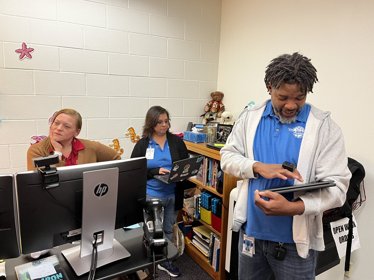 _LeannKidd's tweet photo. These #nisdtss are ready for the audit! https://t.co/GdJq0hwkXO