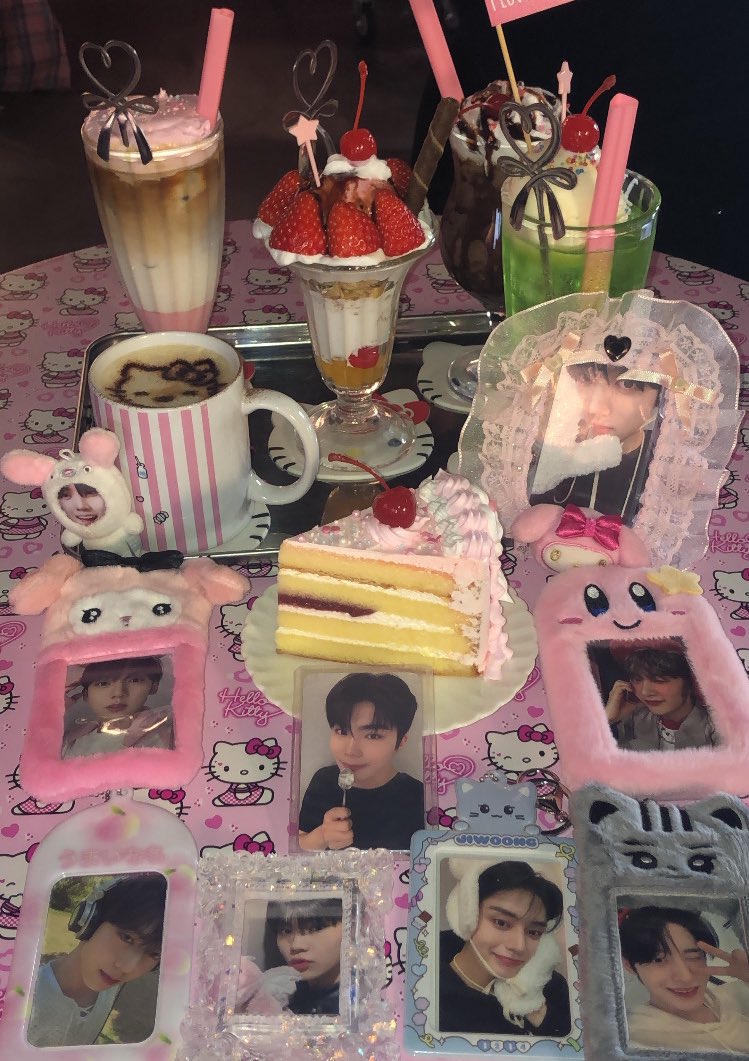 생일자를 위해 케이크도 시킴🥰

📍요피 

#유진아복숭아는에피타이저구요
#가슴이웅덩해지는맛
#밥건욱
#석메추

@Zrose_serii <a href="/wkeldxvcz/">검냐옹</a> @marchxxh