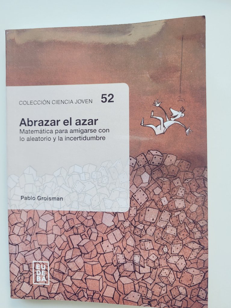 AntonioCafure's tweet photo. "Reconozco los misteriosos avisos que el secreto rey del mundo, a quien denominamos azar, nos arroja en medio del camino." El corazón de piedra, E. T. A. Hoffmann. 

Ya tengo mi Abrazar el azar de @pgroisma. En febrero sale presentación en vivo en #MatematicaSentimental https://t.co/TqjHbb4tGm