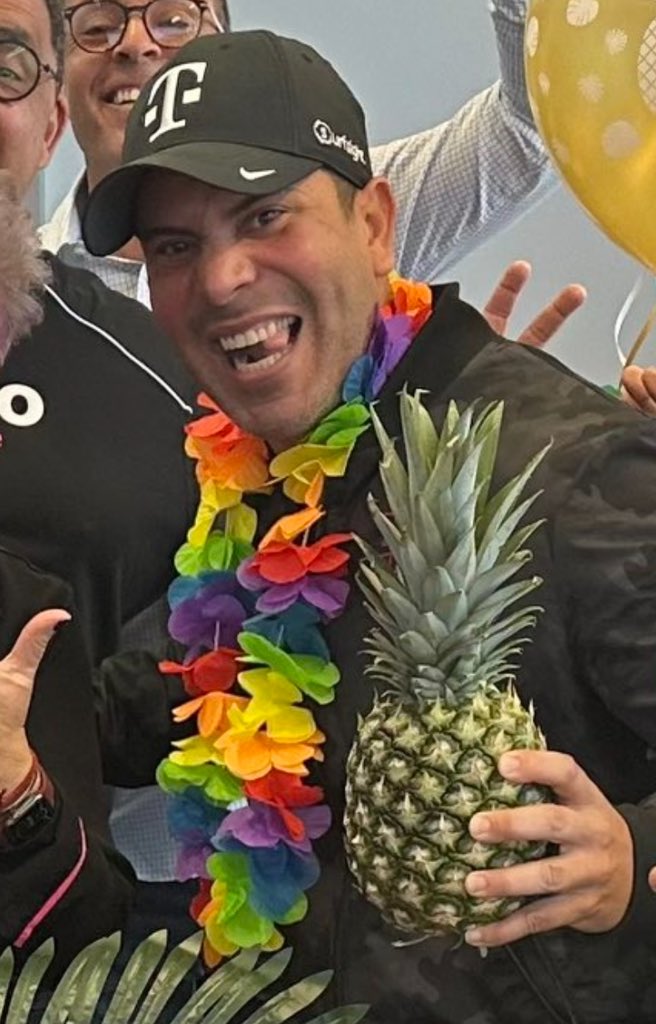 …. and the #Peak2023 
winner @TMobilePR is our Walmart’s  Sr. Manager @ricmontalvaz 
Outstanding performance and results-  leading with the heart!
✨✨✨✨✨

Ricky, enjoy, and let’s make 2024 even better! 

Gracias - Gracias- Gracias
🌺🍍✨🌺🍍✨