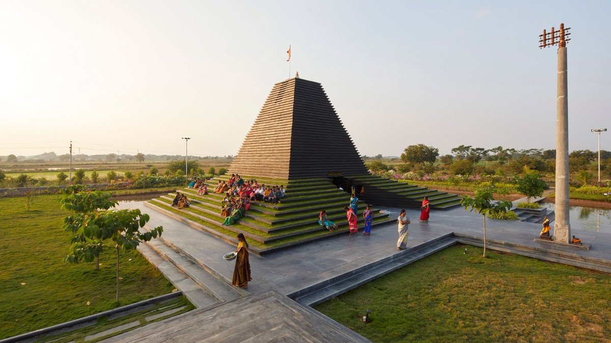 NWArchitect's tweet photo. Seven harmonious temples from Dezeen's Pinterest https://t.co/KW8k8pBYkI #architect #design #architecture https://t.co/mvqERwm4wT