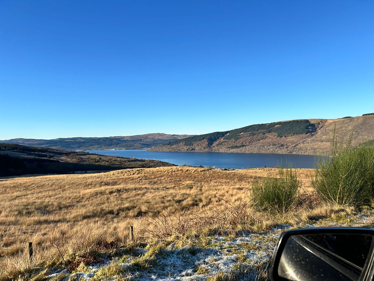 Jackie7681's tweet image. From Sunshine to Icicles...Scotland is a stunning wee place 👌🏔🏴󠁧󠁢󠁳󠁣󠁴󠁿☀️💚 #restandbethankful #lochgoilhead