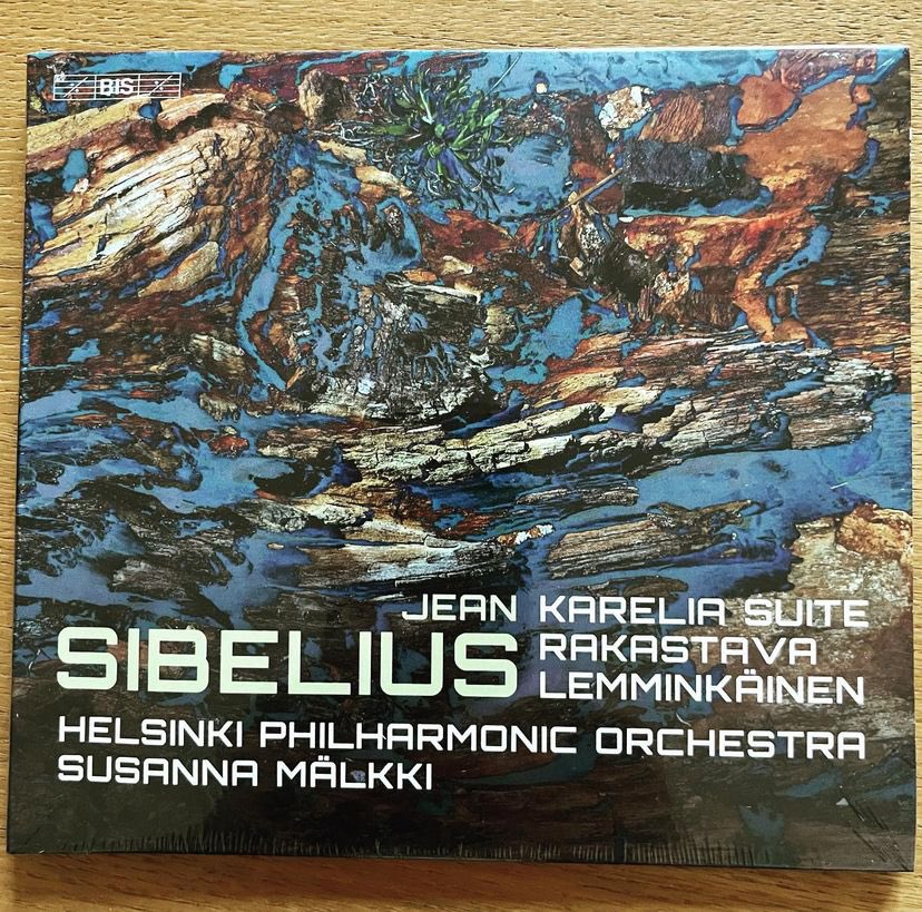 Hooray! Got my personal copies of this new disc today! Stay tuned for the release on February 2nd.

#sibelius #suomi #hko #helsinkiphilharmonic #bisrecords #susannamälkki #finland #swan #heroes #love #legends #timelessstories #symphony #conductors #womenconductors #musicians