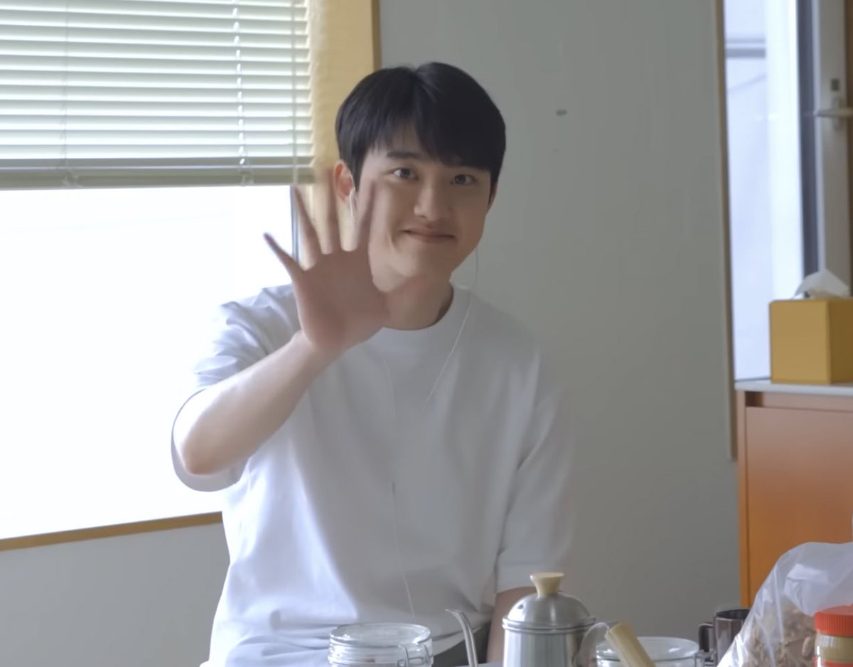 todayddo's tweet photo. 도경수 생일 기념 뚕글뚀경수 zip.(타래로)

생일진짜너무축하해🫶🥹
 #해피_됴데이_2024
#DOHKYUNGSOO https://t.co/s4EvhWsX7m