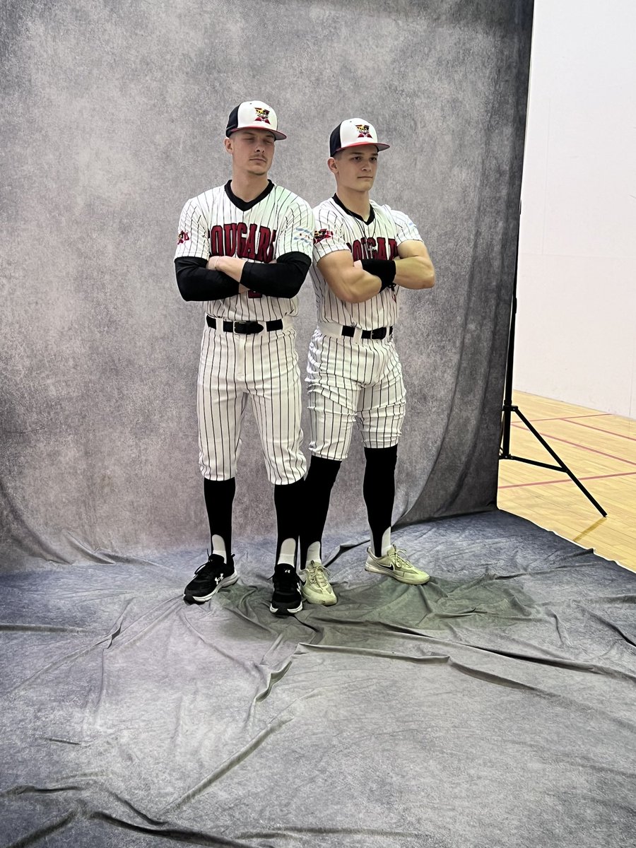 SXUAthletics's tweet photo. .@SXUBaseball having some fun &amp; sporting new uni’s on #PhotoDay📸! #GoCougs🐾⚾️ #WeAreSXU https://t.co/8zzUi1t3T3