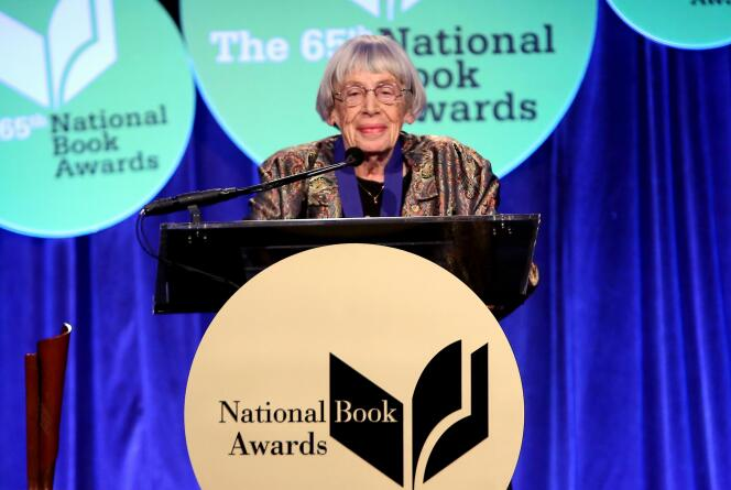 ScienceCQFD's tweet photo. @ursulaleguin @lebelial @elbakin @newscientist @libe @nationalbook @ActuSF 2018 > L’auteure américaine @ursulaleguin est morte à 88 ans https://t.co/XSW8vVbNY4 via @lemondefr #ScienceQCFD https://t.co/tpifhjUIQt