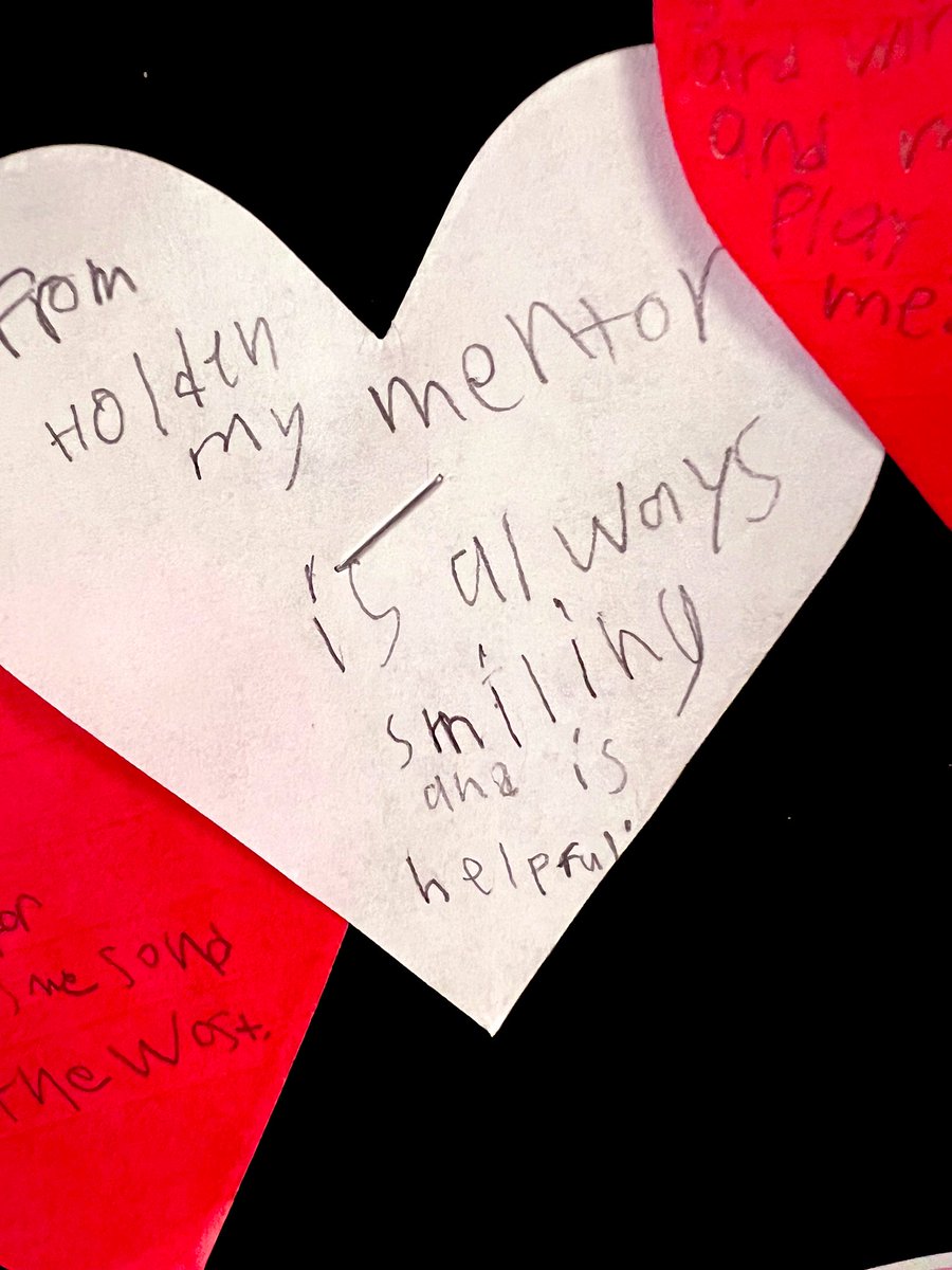 MsPackMCE's tweet photo. Might be a little early for ❤️s but our @McClelland_ES HOSTS students just can’t hide their love for our mentors! #WeAreWayne https://t.co/PCiXdihpGb