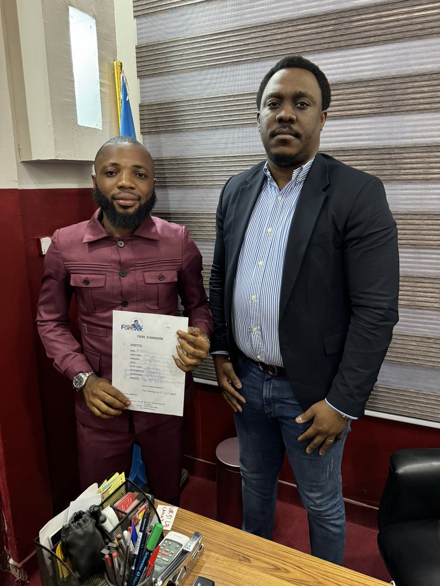 JuniorMpetshi's tweet photo. Jean Pierre Emungu jeune leader de #KINDELE dans la commune de Mont Ngafula vient de rejoindre le #KABILISME en adhérant au sein de @KabilaForever19 .
Pour tout contact :+243815871942. https://t.co/Q6MjD829vU