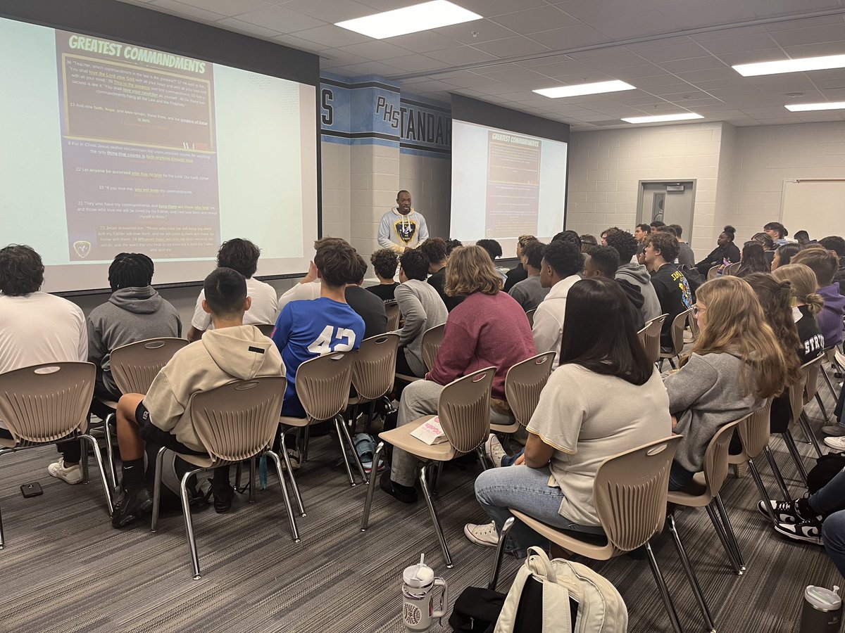InPlaymakers's tweet image. Thankful to share the word today at Paetow High School FCA.