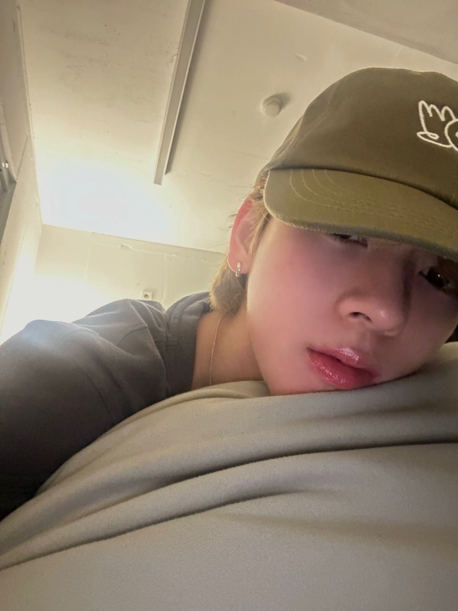 vlffmays's tweet photo. ยอร์ชแลงมากจิงจิงㅜ.ㅜ https://t.co/Ue00FMtdyS