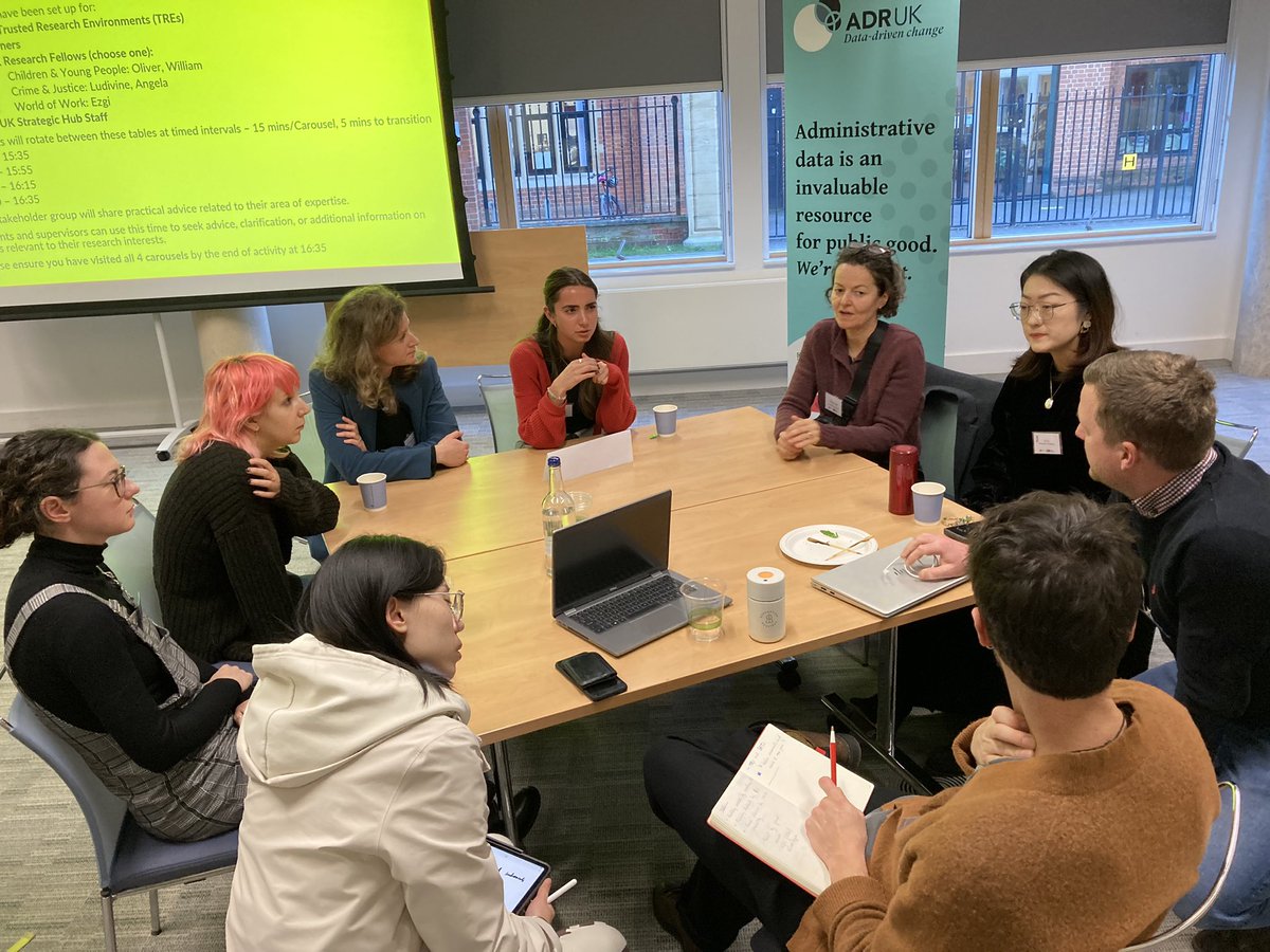 Emily Oliver tweet media