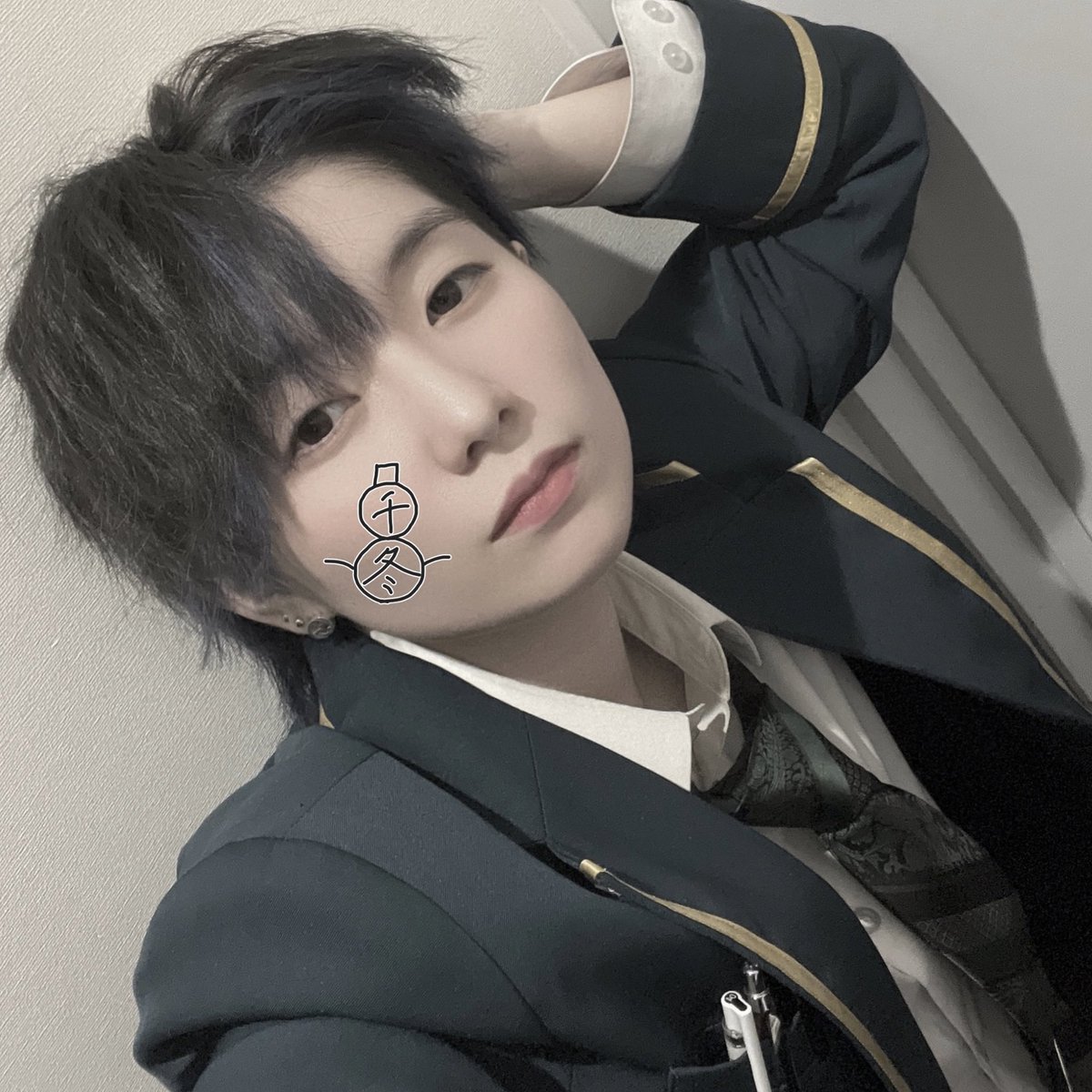 fuyuxxn's tweet photo. 11月27日から魔法学園Dia Academyに入学いたしました、碓氷 千冬(うすい ちふゆ)と申します！
X開設させていただいたので、何卒よろしくお願いいたします！ https://t.co/6ciZPjxiRH