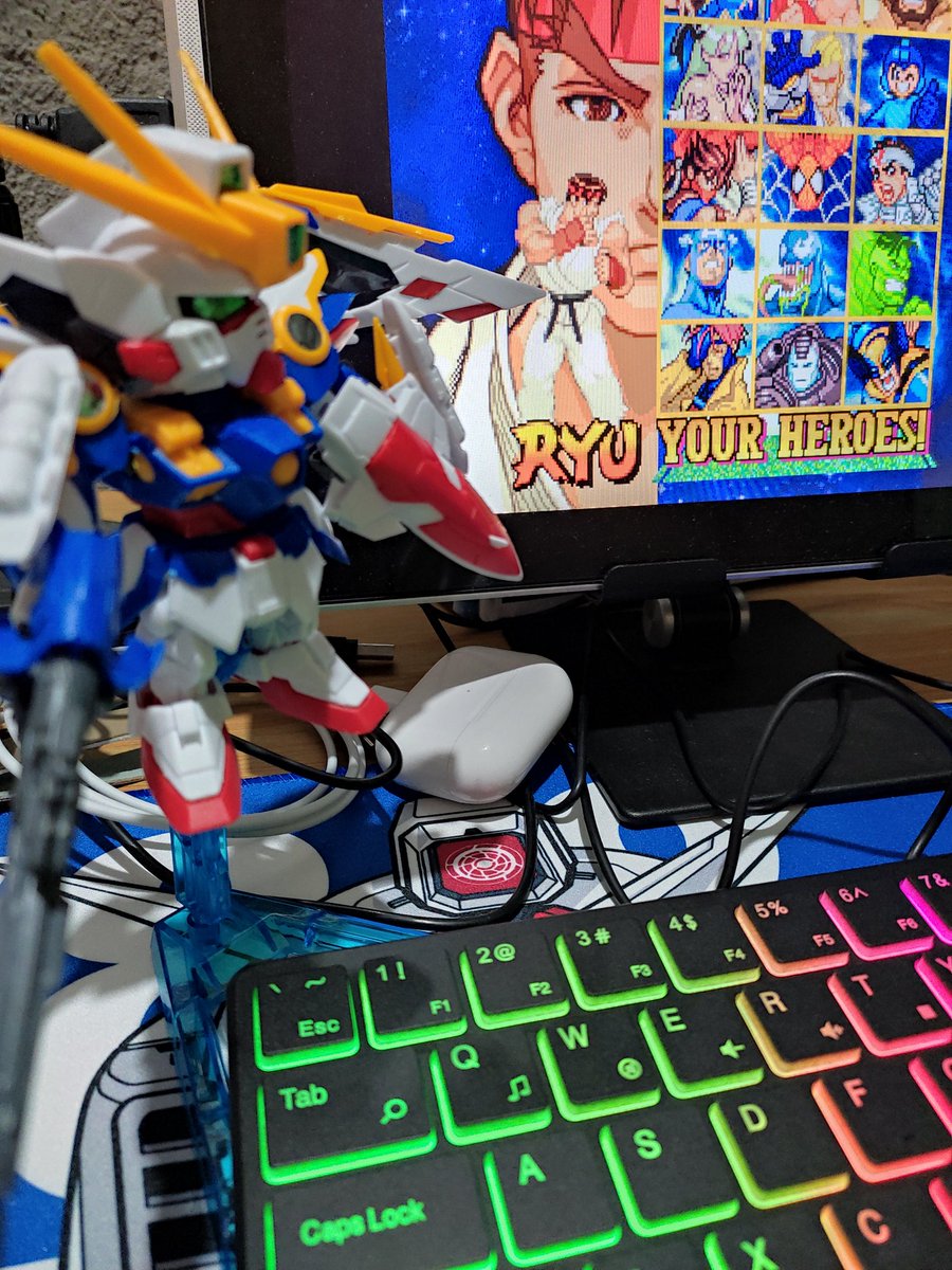 reneclemente's tweet photo. late night 🎮🎮 https://t.co/hYx95YW1U6