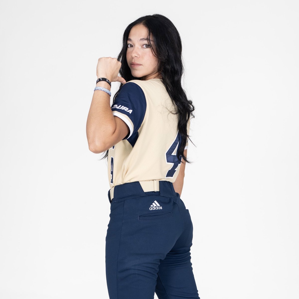 4️⃣ More Weekends Until Panther Softball 🙀

#PawsUp