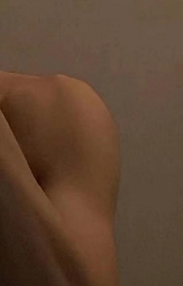 磊磊睡醒了 tweet media