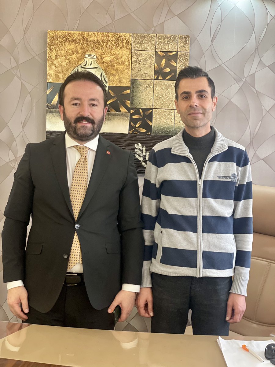suleymanartci's tweet photo. Önceki dönem Gençlik Kolları Başkanlarımızdan Murat Onur ile kardeşi Burak Onur’u işyerlerinde ziyaret ettik.

Kıymetli Kardeşlerime misafirperverlikleri için teşekkür ediyorum… https://t.co/M0iydk06H1