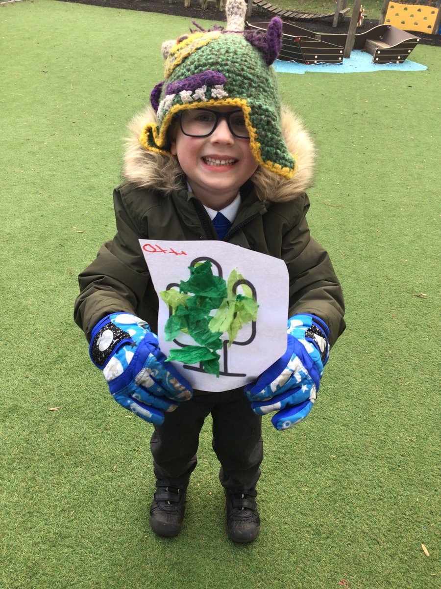 RecepWoodley's tweet photo. This week we have been learning about the Sahara desert and some of the animals that live there and plants that grow in this habitat. 

Have a look at some of the activities we have been doing! 

ASK ME if I can tell you any adaptations a camel has to help it live in a desert. https://t.co/ngCfm16Jtr