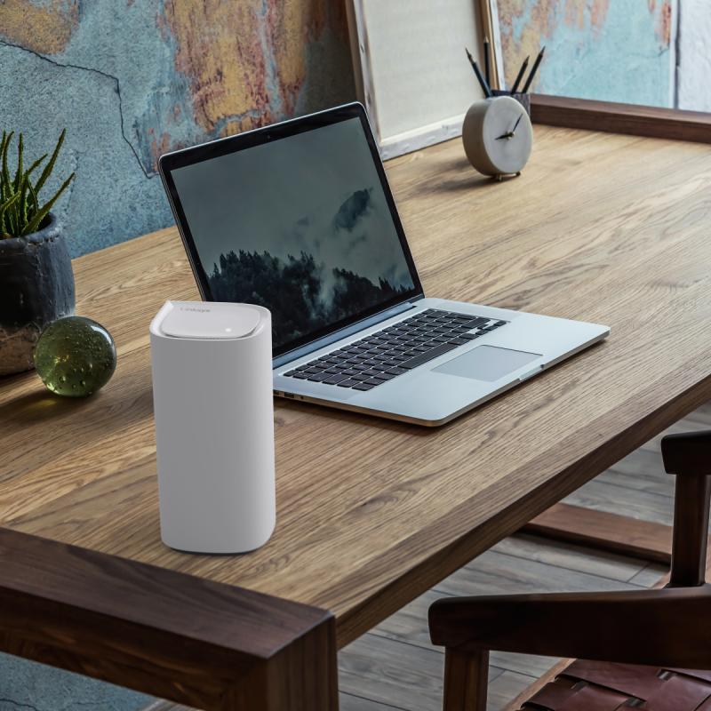 Linksys's tweet image. Imagine no more dropped connectivity or slowdowns in your house ever again. 🚀

Discover why @ZDNET is buzzing about Velop Pro 7 and why this mesh network is a no-brainer to recommend: loom.ly/AwLEIdc 

#Linksys #ForEveryConnection #TechReview