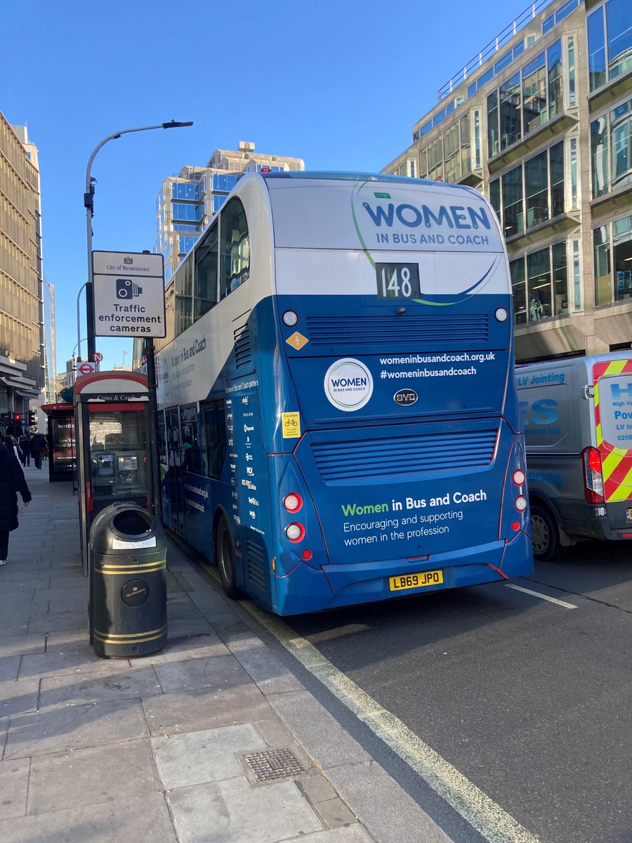 CPT_UK's tweet photo. Great to see this London bus with @WminBusandCoach livery go past the office this week. Learn more about this fantastic initiative at https://t.co/4km0u8SuVb
#WomenInTransport https://t.co/2PHS210EwJ