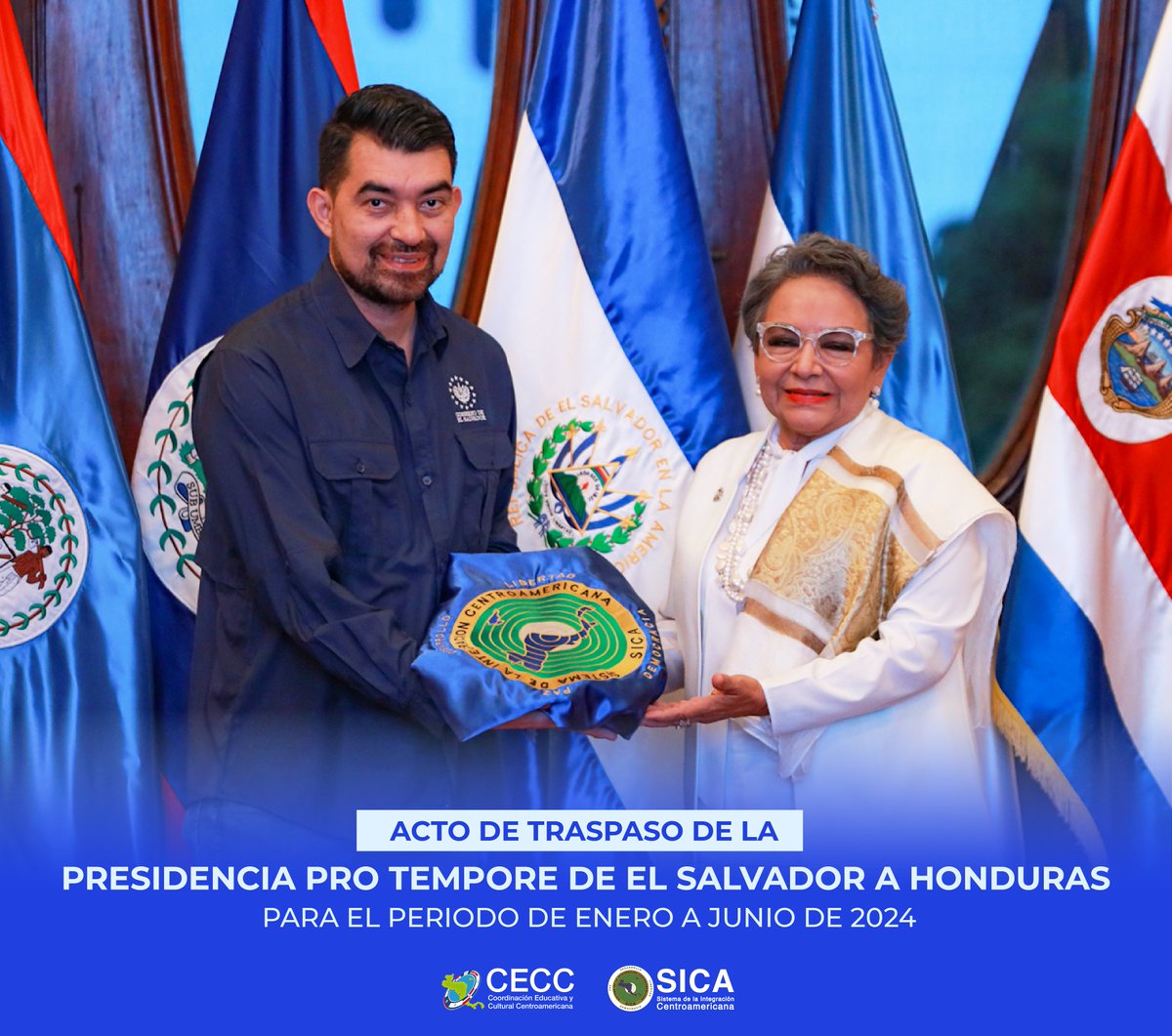 se_CECCSICA's tweet photo. #PPTSICA | Hon, Eric Doradea, Viceministro de Cultura de El Salvador, representando a Su Excelencia Mariemm Pleitez, Ministra de Cultura de El Salvador, traspasó la Presidencia Pro Tempore del Consejo de Ministros y Ministras de Cultura de la CECC/SICA... https://t.co/2f6Sys55B7