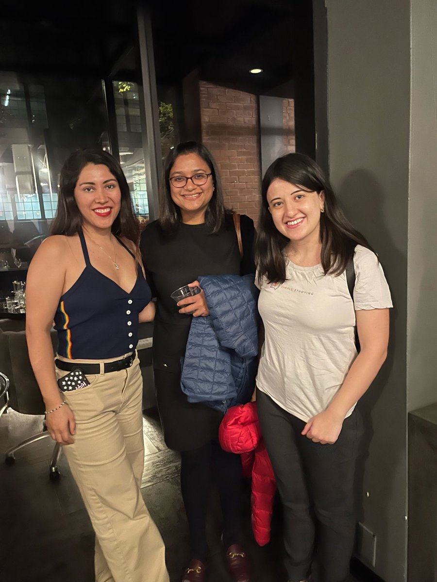 Ninithefounder's tweet photo. San Francisco vibes and tech dreams! ✨ Connecting with brilliant female founders in the AI space. A strong network is the engine that propels startups to success. Surround yourself with visionaries and watch magic happen! 💫💻 #StartupMagic #TechDreams #FemaleFounders https://t.co/0di3gFSobI