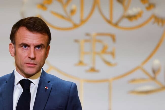 BFMTV's tweet photo. 🔴 ALERTE INFO
Emmanuel Macron a l'intention de s'adresser aux Français la semaine prochaine après le remaniement
https://t.co/7pTd29vLKF https://t.co/y56hYxUwdr