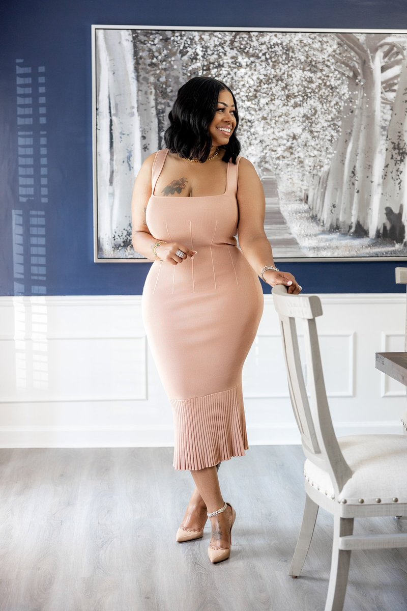 MarcusDPorter_'s tweet image. 🏡 Elevating brands, one captivating image at a time! ✨ Thrilled to share these snapshots from a recent session with an incredible Memphis real estate agent. 📸✨ BrandingMagic #ElevateYourBrand #MemphisRealEstate #VisualStoryteller #BrandPhotography #BusinessInspiration