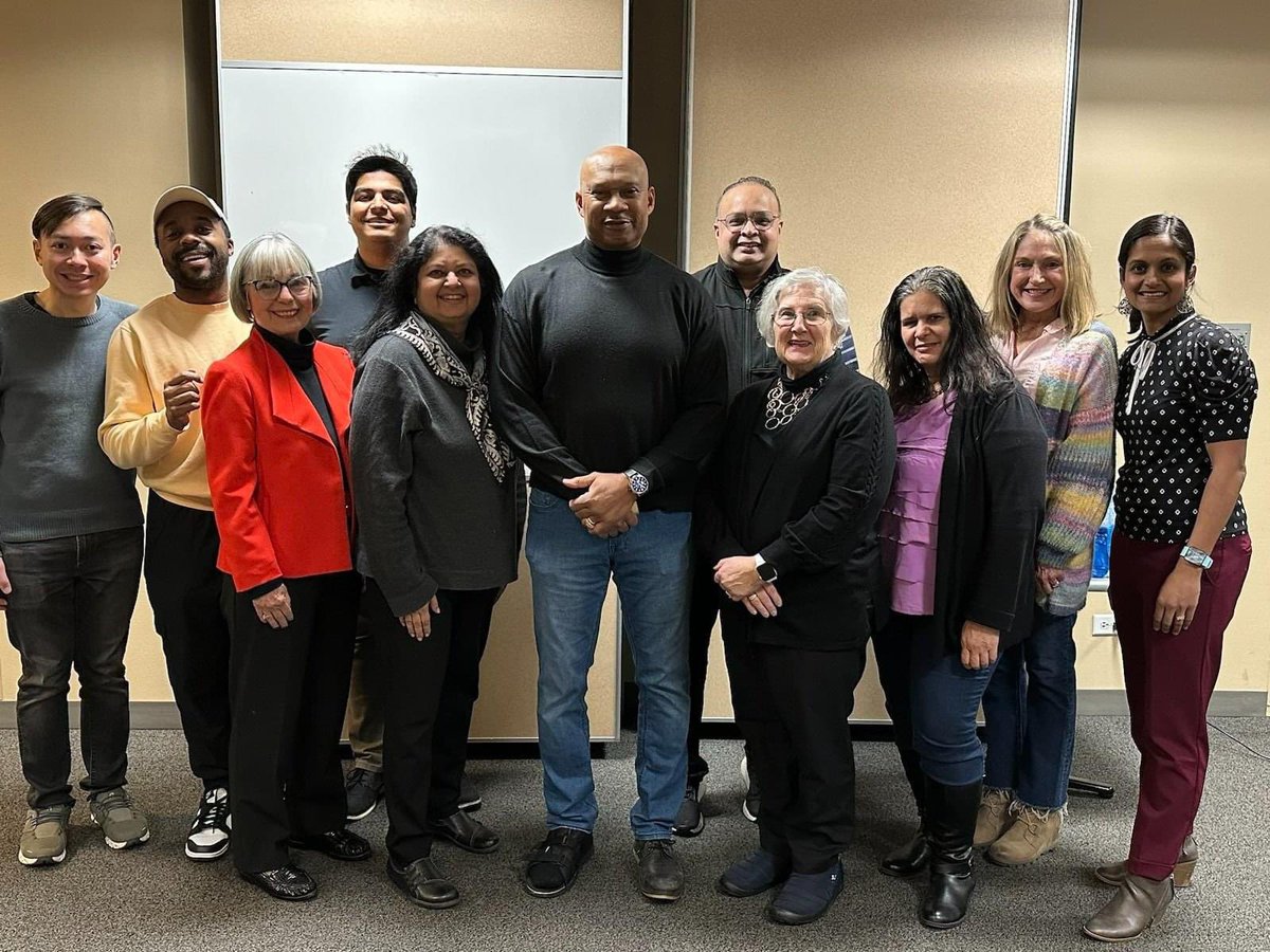 NapervilleNU's tweet photo. "There is no power for change greater than a community discovering what it cares about." – Margaret J. Wheatley

Thank you to everyone who came to our meeting and participated in discussing what our community needs and how they can be a part of the solution. https://t.co/Q2zn9U0zPG