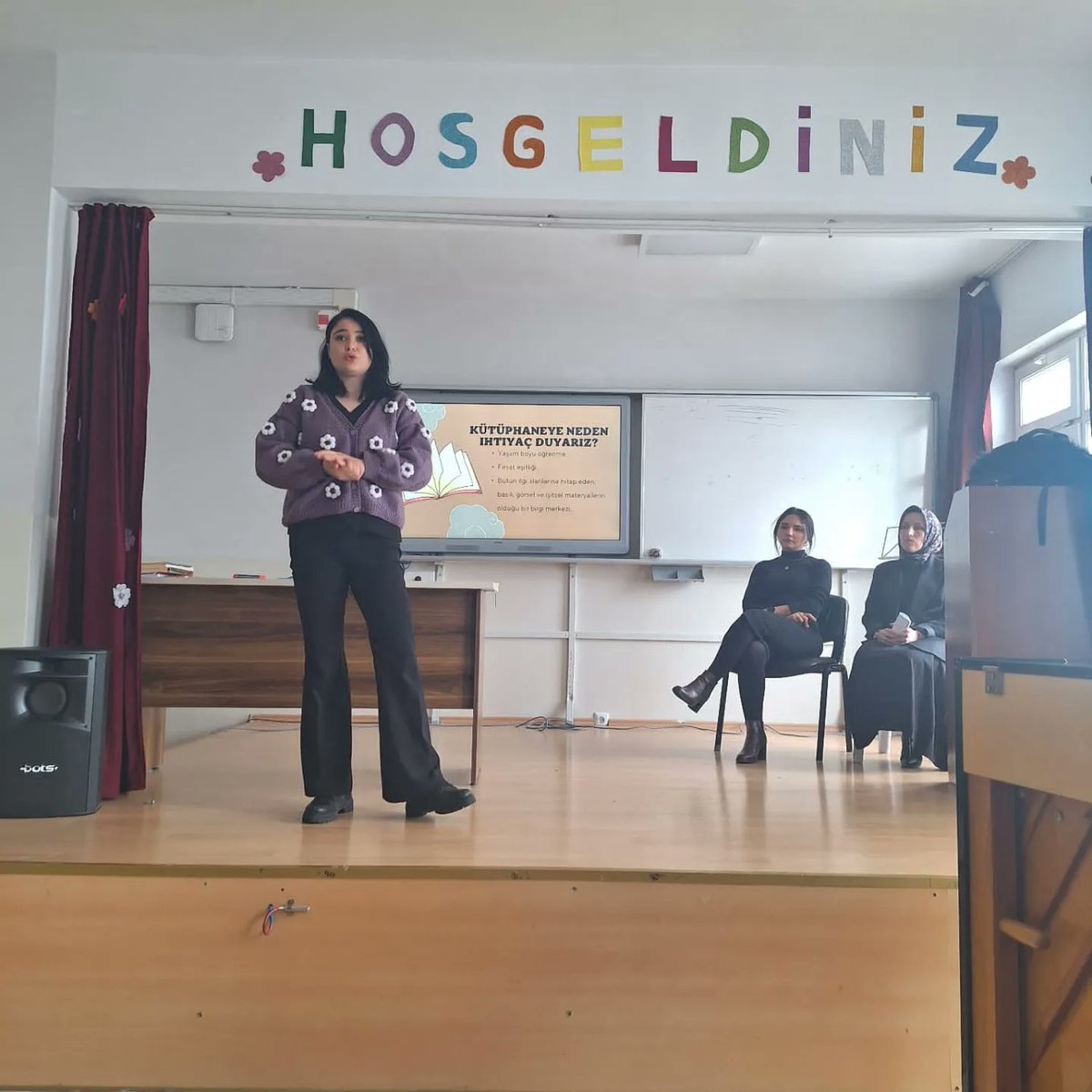 "Kütüphane İyileştirir" temasıyla Kütahya İl Milli Eğitim Müdürlüğü  işbirliğiyle Ahmet Yakupoğlu Güzel Sanatlar  Lisesinde kütüphane tanıtımımızı gerçeklestirdik.Okul yönetimi ve öğretmenlerine bizi ağırladıkları için tesekkür ederiz.😊📖
<a href="/ktbkygm/">KYGM</a>