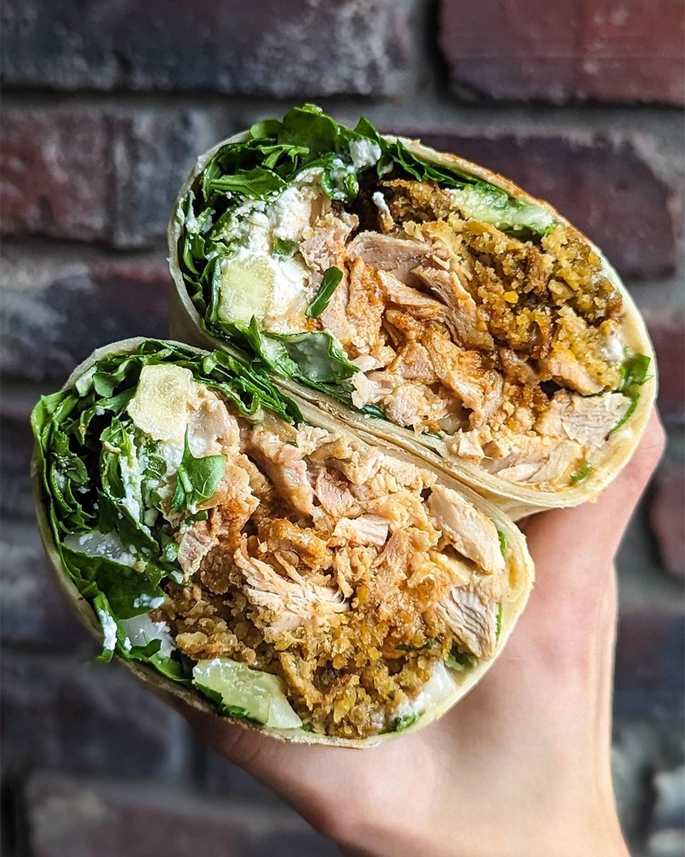 Try half-and-half protein with your entrée — like this shawarma wrap with Falafel AND chicken! Half-and-half protein isn't on the menu but we'll do it for anyone who asks. 👀🍽️ 

📍 30 Wyndham Street N, #DowntownGuelph
👉 Order pick-up and delivery! buff.ly/3FMyFuY