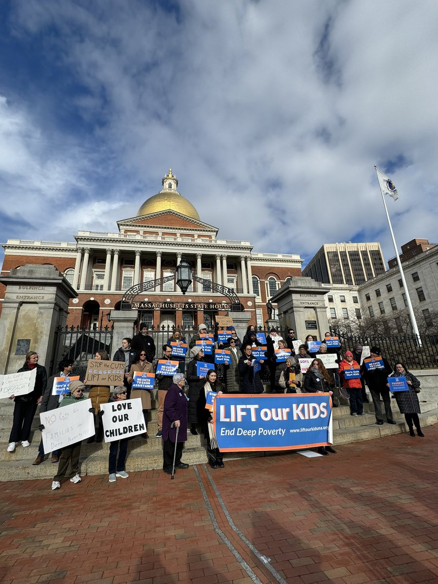 LIVE from the Massachusetts State House: NO CUTS TO CASH ASSISTANCE! 📣📣📣 #PovertyIsAPolicyChoice #mapoli