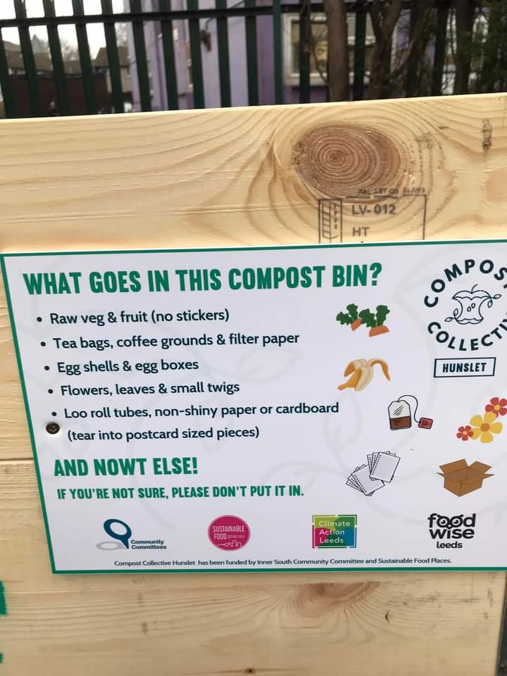 Fab team effort today, building the food waste bins for the new Compost Collective community project at #Hunslet Moor. Thanks to all involved, especially all the local Friends of Hunslet Moor team members. Contact @foodwiseleeds to join the scheme, as a composter or volunteer. 🙂